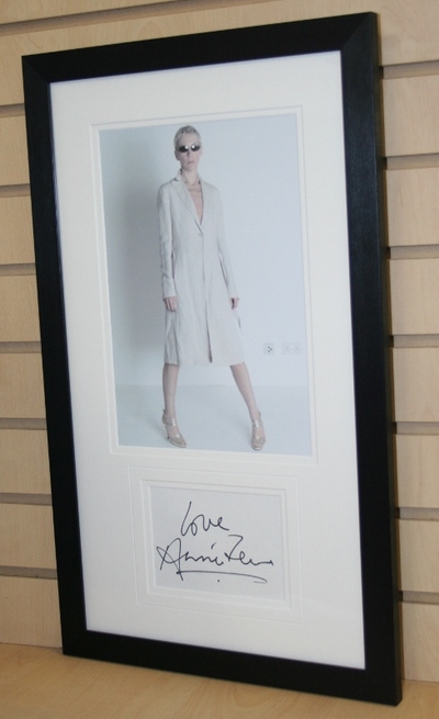 Annie Lennox signature