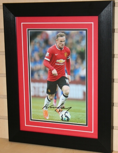 Wayne Rooney signed photo