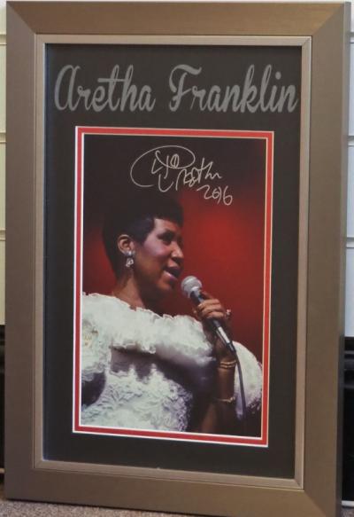 Aretha Franklin signed 12 x 8