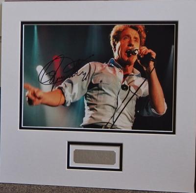 Roger Daltry signed 12 x 8 photo