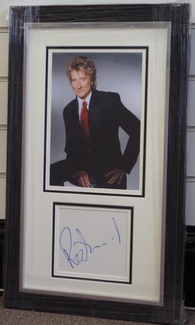 Rod Stewart framed signed Card