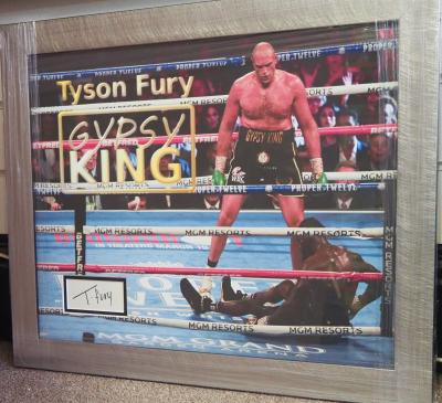 Tyson Fury autograph book page