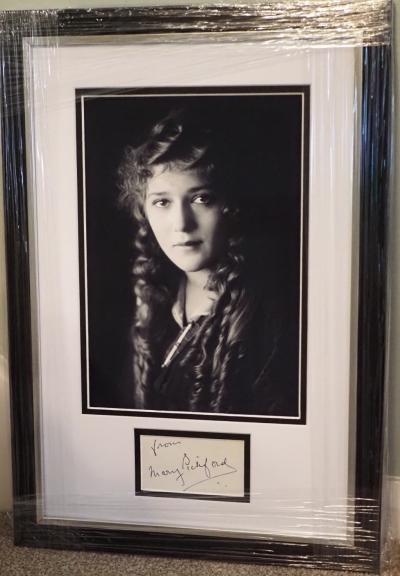 Mary Pickford autograph