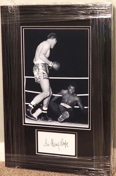 Henry Cooper signed index card