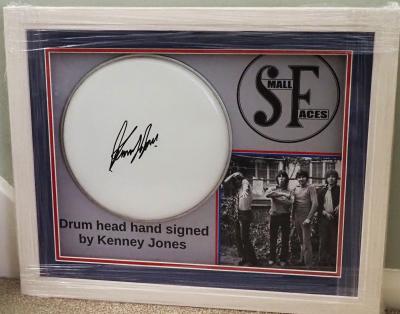 Kenney Jones autograph